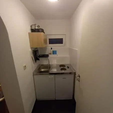Ferienwohnung Limburg Апартаменты *